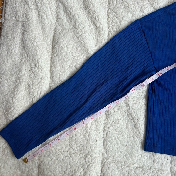 Urban Heritage Blue Long Sleeve Crop Shirt - Picture 6 of 11
